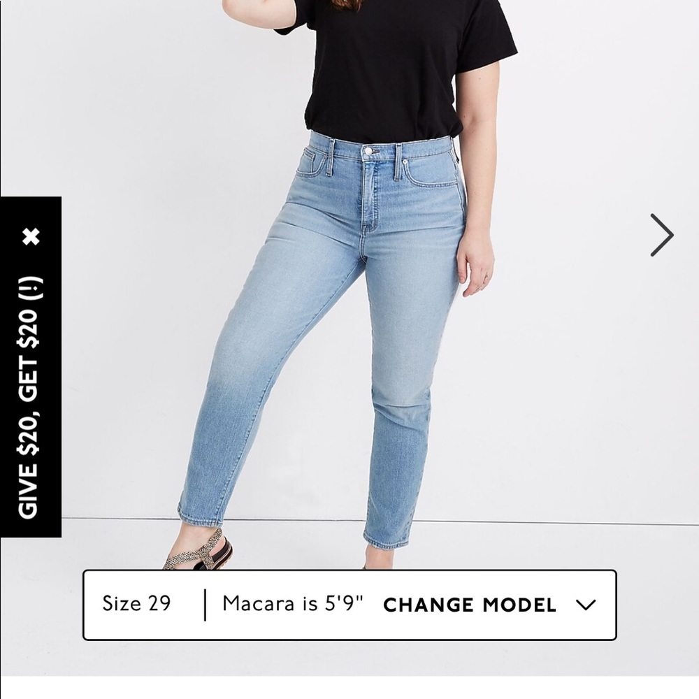 MADEWELL Classic Straight Jeans in Meadowland Wash Size 27- amazing condition!